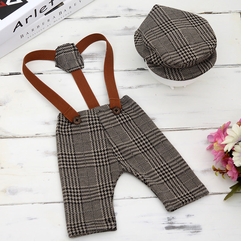 Vintage Plaid Baby Photoshoot Outfit with Suspender Pants & Newsboy Cap | Unisex Newborn Photography Set (0–12 Months)