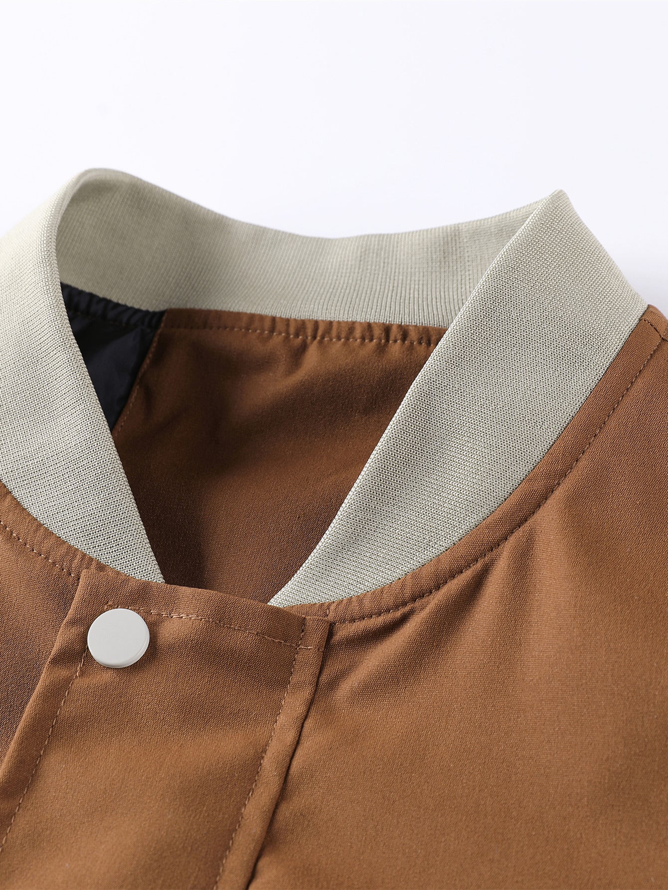 Men’s Classic Two-Tone Bomber Jacket | Stylish Lightweight Windproof Outerwear for Everyday Confidence